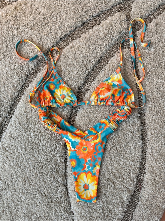Kulani Kinis Other - Floral Orange & Turquoise String Bikini